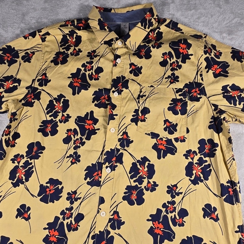 Hurley Mens XL Yellow Floral Hibiscus Short Sleeve Button Down Shirt Tropical